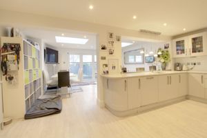 Photo 26- click for photo gallery